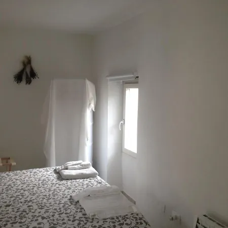 Casa Ubaga بيت للعطل *